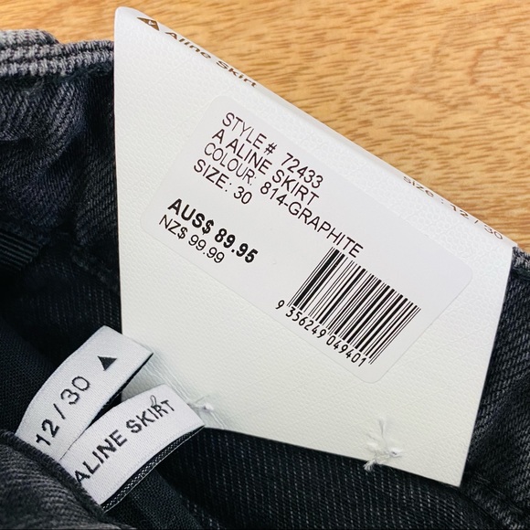 Abrand Womens A-Line Denim Skirt Black Raw Hem Size 12 30 NWT - Picture 6 of 7